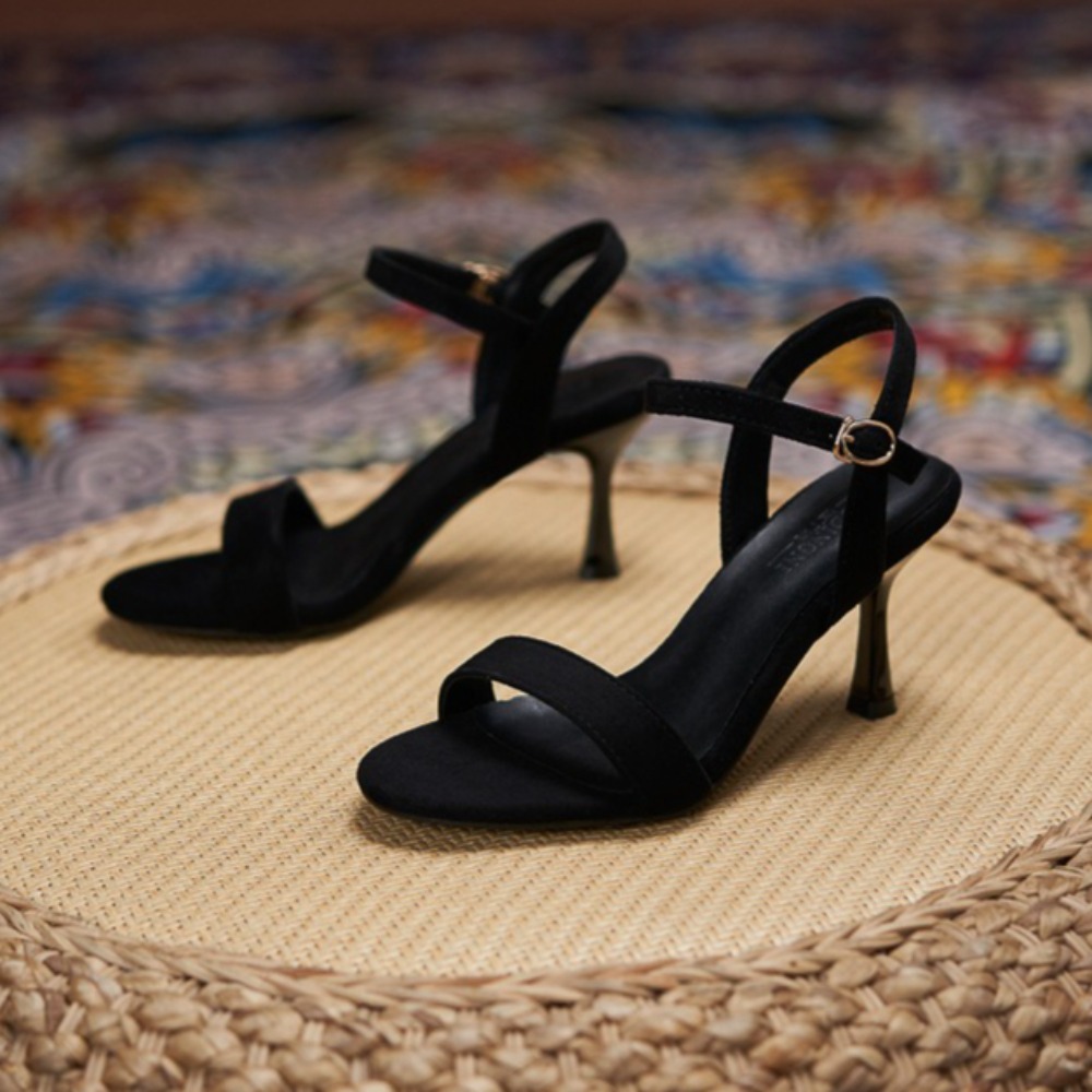 Summer Holiday Clothing Women - รองเท้าแตะสำหรับผู้หญิงรองเท้าส้นสูงรองเท้าส้นสูงแบบเรียบง่ายผู้หญิงสวมใส่สบายขนาดเล็ก 32 33 ขนาดใหญ่รองเท้าฤดูร้อนของผู้หญิง 44