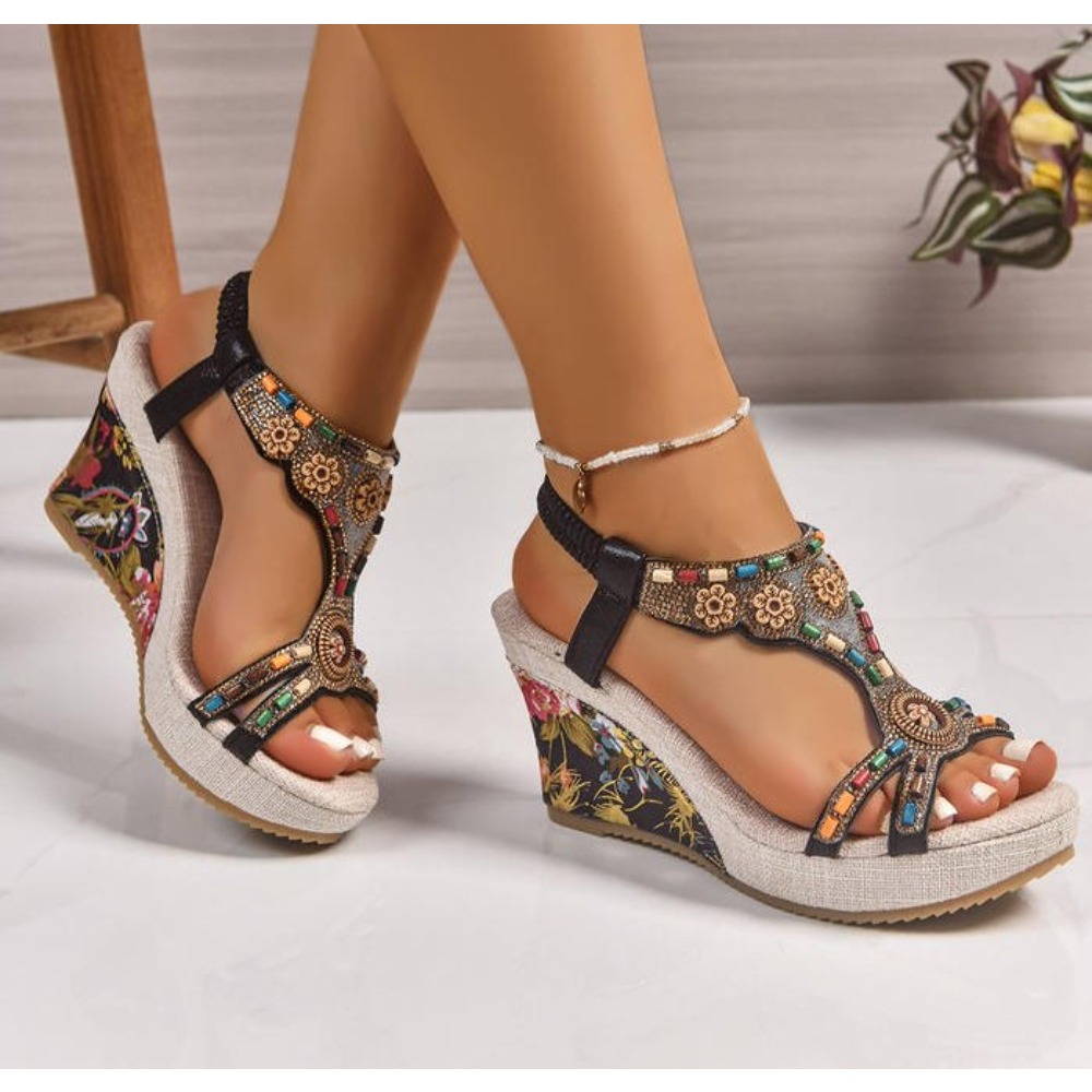 Summer Holiday Clothing Women - รองเท้าส้นเตารีดแฟชั่นฤดูร้อนสำหรับผู้หญิง หนังแท้ ไซส์ใหญ่ ส้นกลาง พื้นหนา สีดำ