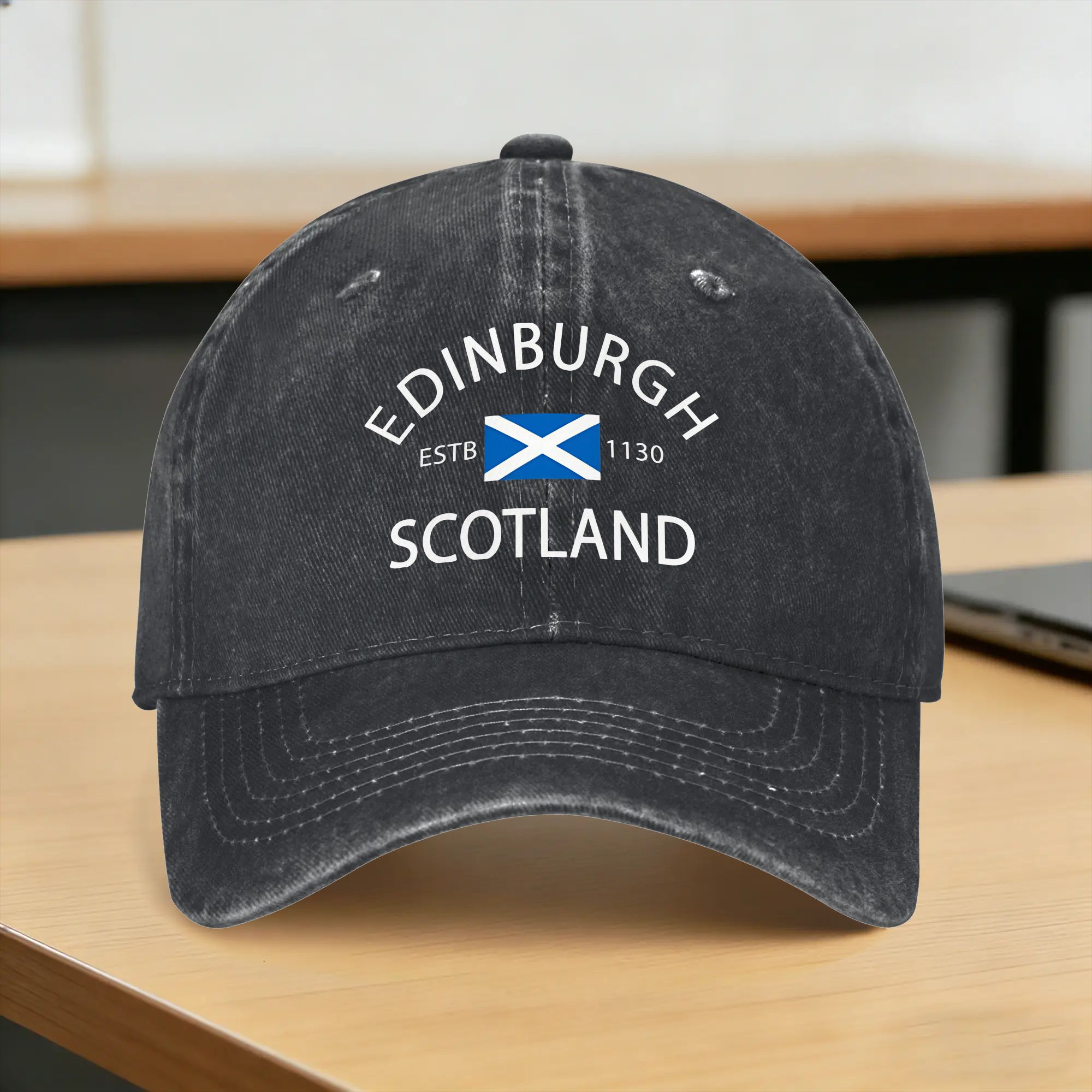 Summer Clothing Edinburgh - เสื้อผ้าประวัติศาสตร์สกอตแลนด์ เอ็ดินเบิร์ก สกอตแลนด์ หมวกเบสบอลลายพระอาทิตย์ หมวกทรัคเกอร์ลายพิมพ์สำหรับคู่รักและผู้หญิง หมวกเบสบอลระบายอากาศสำหรับฤดูร้อน