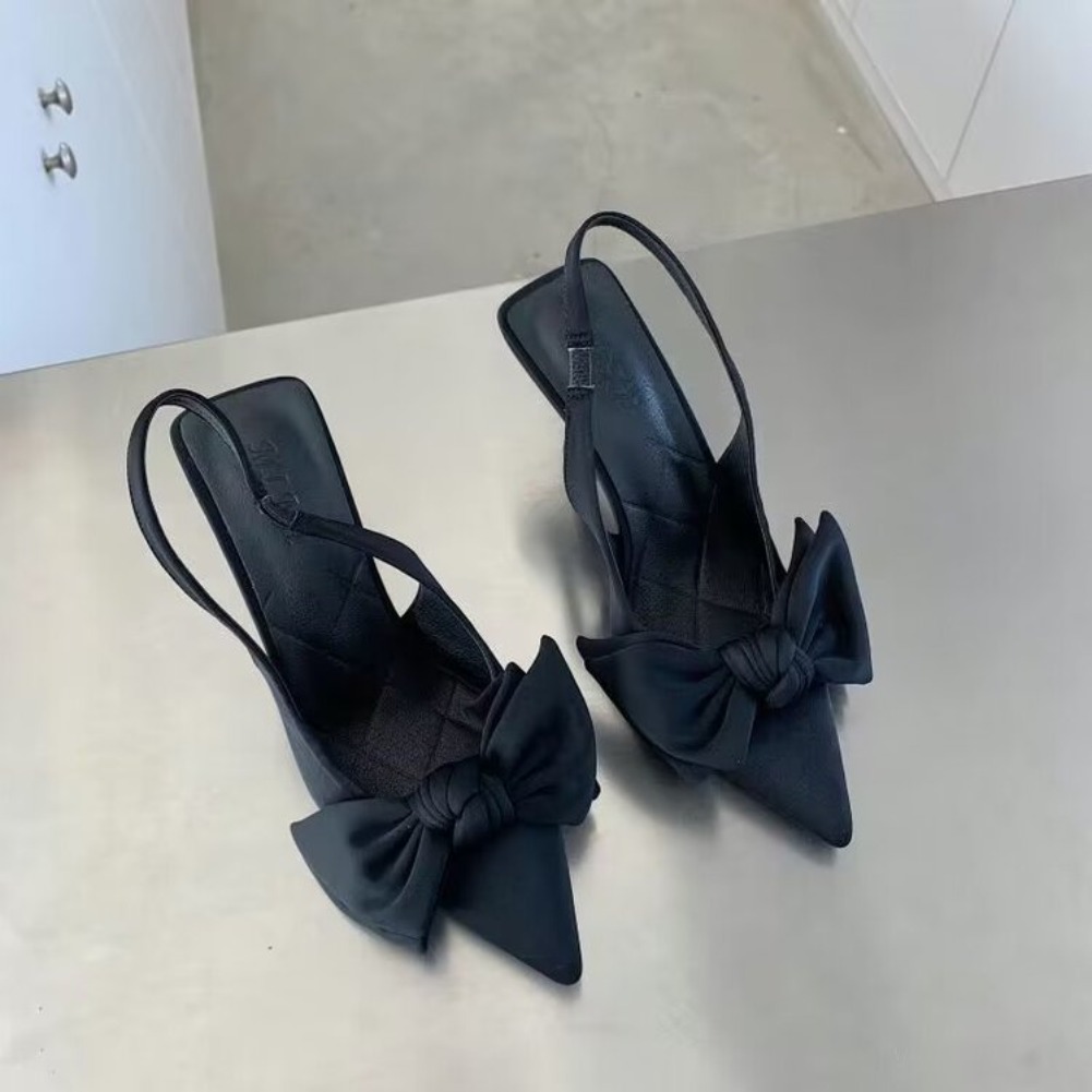 Summer Holiday Clothing Women - รองเท้าผู้หญิงปี 2026 รุ่นใหม่สำหรับฤดูร้อน รองเท้าส้นสูงแบบสวมเปิดส้นประดับโบว์ผีเสื้อ ดีไซน์เซ็กซี่ ส้นเข็ม