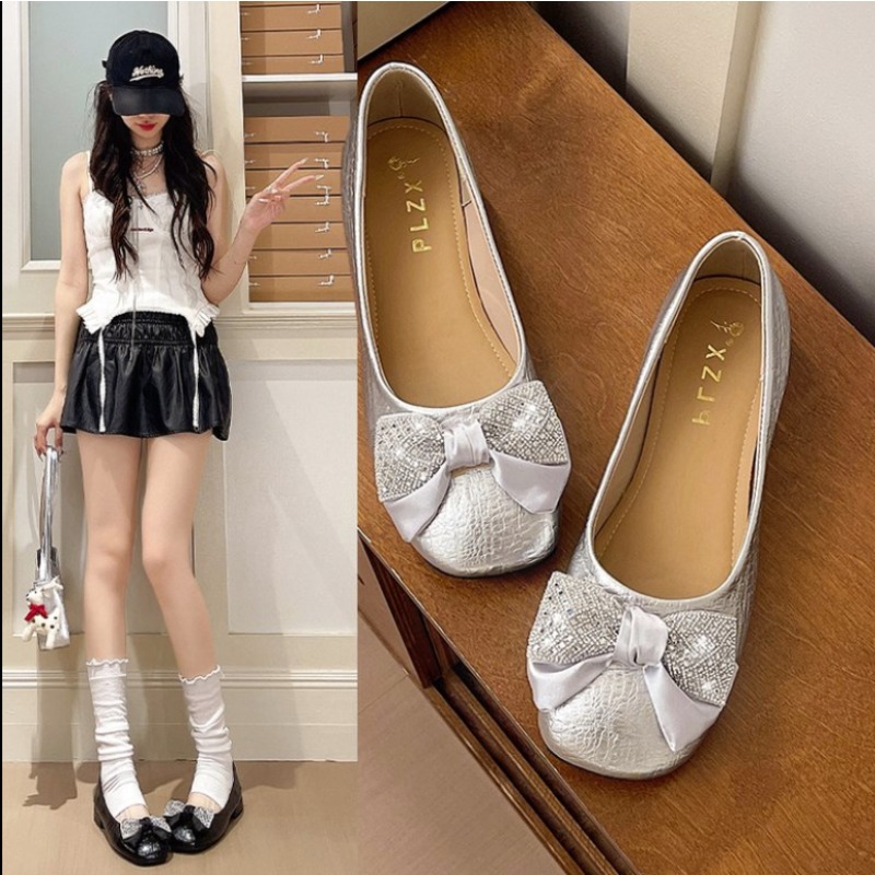 รองเท้าผู้หญิง ส้นเตี้ย รองเท้ - Summer Clothing Trends For Women 2026 บทวิจารณ์และราคา
