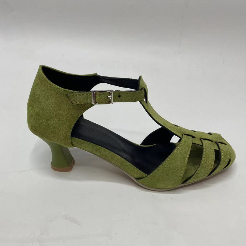 รองเท้าส้นเตี้ยแบบ T-Strap สีเ - Summer Holiday Clothing Women บทวิจารณ์และราคา
